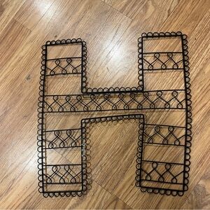 Pottery Barn ‘H’ initial sign in iron.
